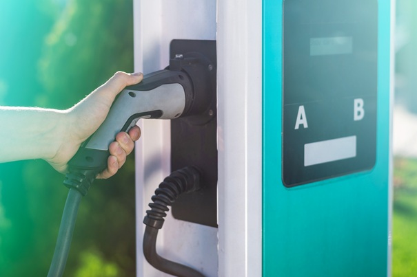 Υποδομές Φόρτισης Ηλεκτρικών Οχημάτων EV Charging Solutions